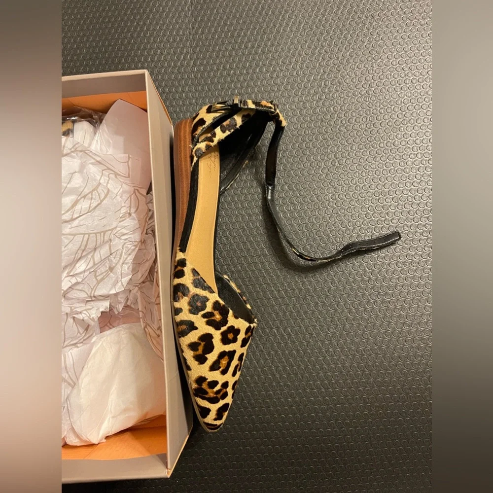 Crown Vintage flats - Picture 2 of 6